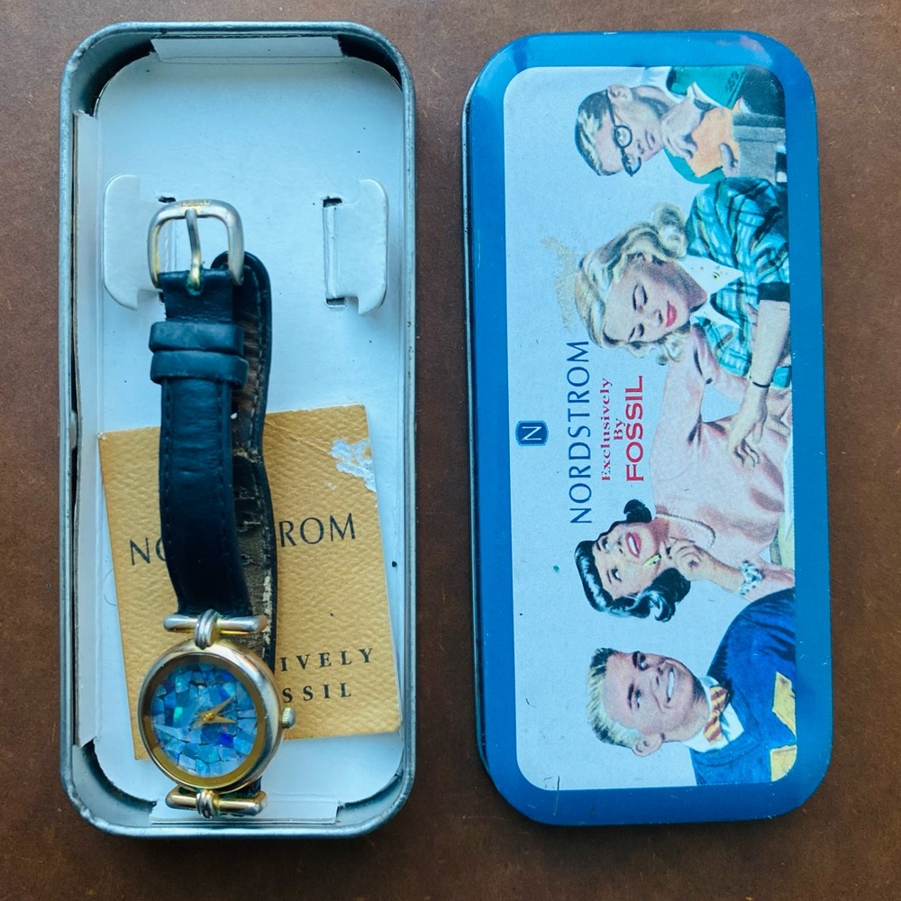 1994 Fossil Shattered Abalone Fossil Watch Pc-7327 - image 4